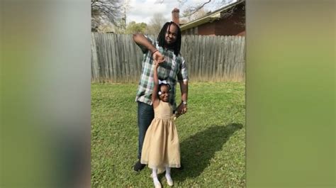Dad killed in front of his children while passing shootout at Tennessee restaurant