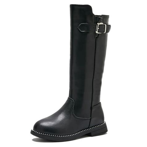 Dadawen boots. DADAWEN Boots Waterproof design. These boots feature a waterproof design. They're also lightweight. WHAT WE LIKE: These boots come in a variety of colors. They’re also made from soft faux fur ... 