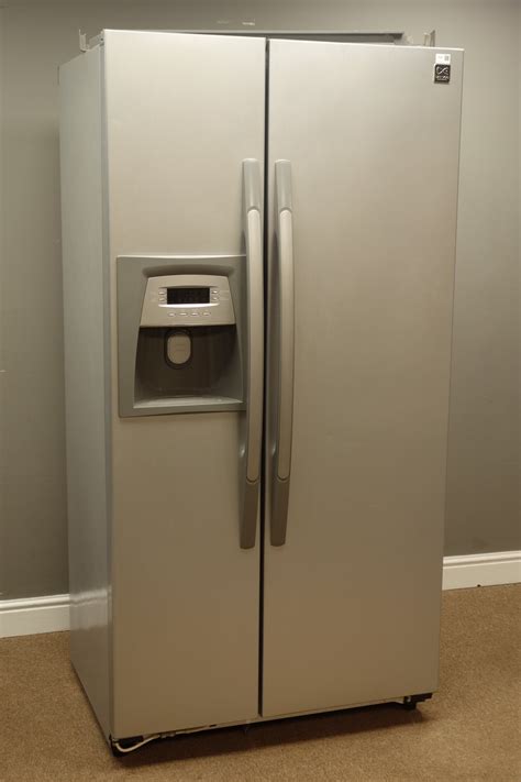 Daewoo american style fridge freezer manual. - Kenmore elite refrigerator manual water filter.