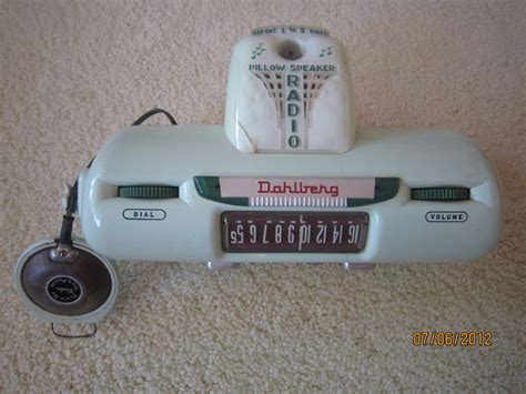 Dahlberg 4130-D11 Pillow Speaker Radio (1955)