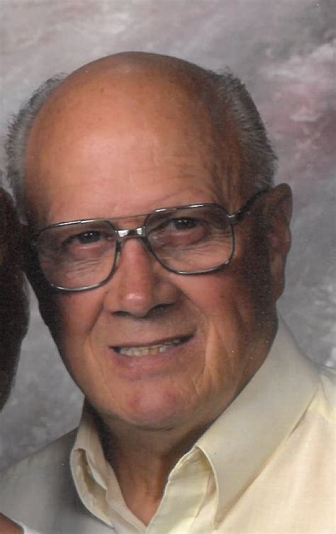 Daily press obituaries escanaba mi. Obituaries. Nov 7, 2023. ESCANABA — Steven Daniel Andrews, born July 22, 1950, passed away peacefully at his home Saturday, November 4, 2023. Steve was well-traveled before settling back into his hometown where he became a long time PC Technology teacher at the Delta County ISD. He was affectionately known as "The Captain," to many of his ... 