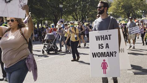 Daily wire what is a woman. The one-year-old “What Is A Woman?” documentary by The Daily Wire’s Matt Walsh has amassed more than 177 million views in less than a week on Twitter. / Credit: Matt … 