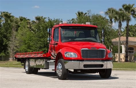 Daimler builds 700,000th truck at Mount Holly, North Carolina, plant