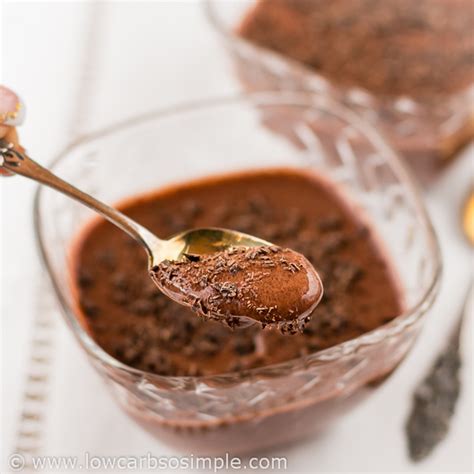 Dairy-Free 4-Ingredient Chocolate Pudding Low-Carb, So Simple!