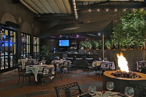 Dakota's steakhouse. Sep 27, 2021 · Dakota’s Steakhouse is located at 600 North Akard St., Dallas, Texas 75201. Reservations are now available on OpenTable. They are open Monday through Saturday with lunch from 11 a.m. to 2:30 p.m., and dinner from 5 p.m. to 10 p.m. Happy Hour is available from 4 p.m. to 6 p.m. every weekday. Reddit. 