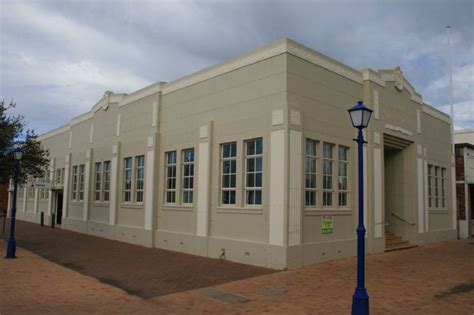 Dalby Town Council Chambers and Offices, Dalby - trek.zone