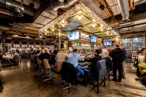 Dallas bar. Cowboy Chow: A new restaurant called Cowboy Chow opened on Oct. 31 in the former Jaxon Texas Kitchen and Beer Garden at the AT&T Discovery District in downtown Dallas. The restaurant will serve ... 