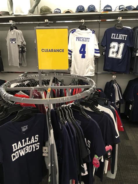 Variety is the spice of life, and we have plenty to choose for that Cowboys fan in the clearance section. Check out the enormous selection on clearance such as our Cowboys beanies, knit hats, gift boxes and Cowboys shoes. Don’t wait till Christmas day to grab that last-minute Cowboys gift. Now is the time to save money and show who your #1 .... 