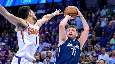 5 days ago · 02/10/2024 @ 12:0AM EST. All NBA Odds. Phoenix Suns (33-22 SU, 23-30-2 ATS) vs Dallas Mavericks (32-23 SU, 29-26 ATS). DAL -2. Thursday, February 22 at American Airlines Center in 19200 TX. Find the best moneyline odds, spread, and total; also get odds history, betting percentages, SBD's predicted score, team betting trends, and stat comparisons. 