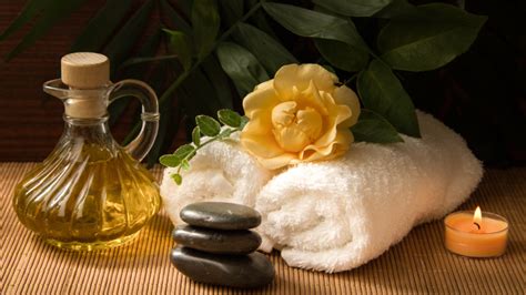 Text or Call Us Today: (808) 599-5501. Monday – Saturday 9:00 AM – 5:00 PM. Winner of Honolulu's Best Salon & Day Spa 2020. A tranquil oasis offering an array of blissful body wraps, rejuvenating massages, aromatherapy, calming and deep-cleansing facials, waxing, deluxe manicures & pedicures, natural or permanent make-up, and a full-service ... .
