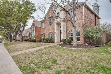Dallas texas zillow. Zillow has 2665 homes for sale in Dallas TX. View listing photos, review sales history, and use our detailed real estate filters to find the perfect place. 