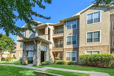 Dallas tx apartments. Within 50 Miles of Riverstation. Signature at Southern Oaks. 3303 Southern Oaks Blvd. Dallas , TX 75216. 2-4 Br $1,045-$1,794 3.5 mi. The Cesera 55+ Apartments. 