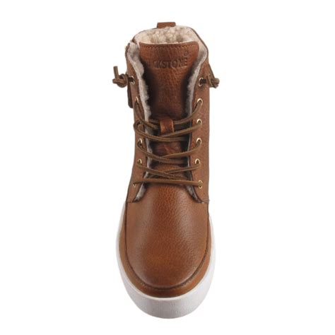 The CW96 features our iconic and authentic design, great quality nubuck, linings of 100% …. 