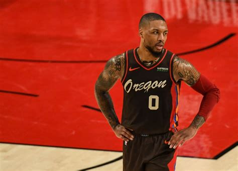 Damian Lillard is being traded from the Trail Blazers to the Bucks, AP source says, ending long saga