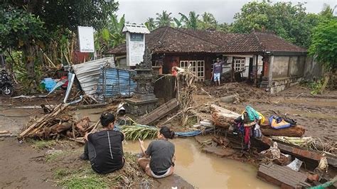 Dampak Banjir Bandang di Jembrana, Bali - foto Tempo.co