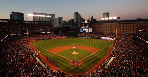 Dan Rodricks: A cosmic night of Orioles baseball, a sideshow at Camden Yards and six more very random items | STAFF COMMENTARY