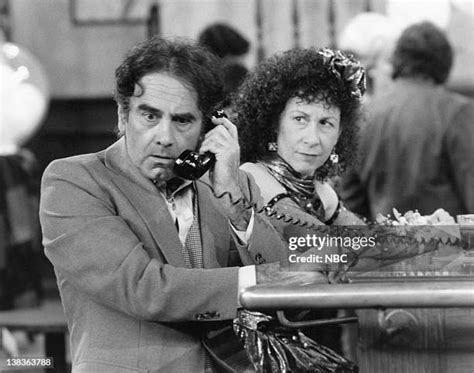 Dan hedaya rhea perlman biography