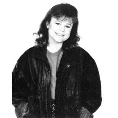 Dana lynne goetz. Dana Hill (born Dana Lynne Goetz; May 6, 1964 – July 15, 1996) was an American actress and voice artist. As a live-action actress, she was known for playing Audrey Griswold in … 