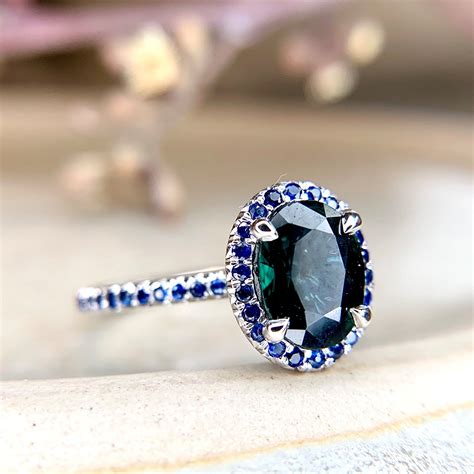 Janie is a chic alternative to the traditional diamond engagement 