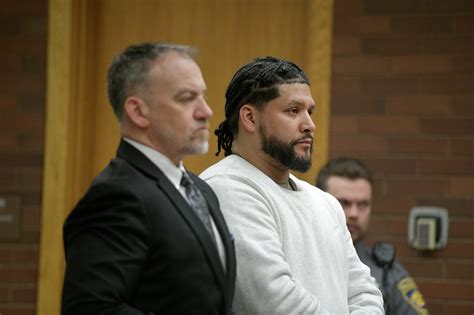 Danbury shooting suspect feels horrible. .  <a href=http://b24.real-pack.ru/assets/ima...