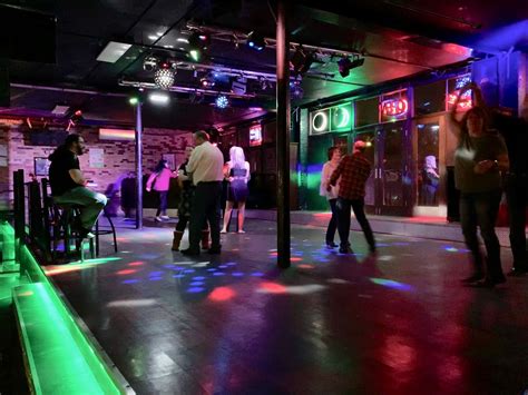 The best dance bars in NYC include cozy, late-night bars, dives with the best weeknight parties, plus some of the world’s most well-known DJ clubs. 
