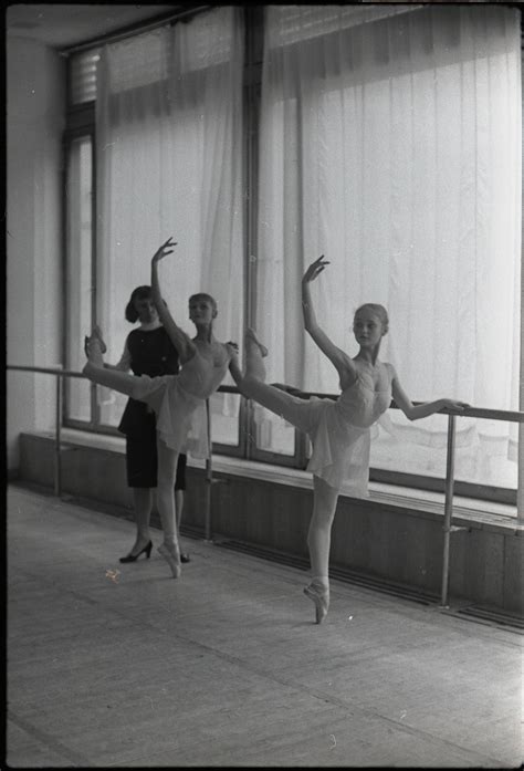 Dance of the hours - Library of Congress