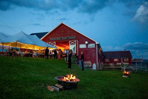 Dancing Ewe Farm - Saratoga Farmers