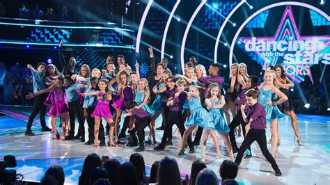 Dancing with the stars juniors episodes. Things To Know About Dancing with the stars juniors episodes. 