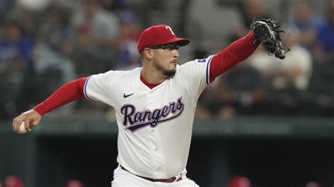 Dane Dunning comes within an out of his first shutout, the Rangers beat the Tigers 10-2