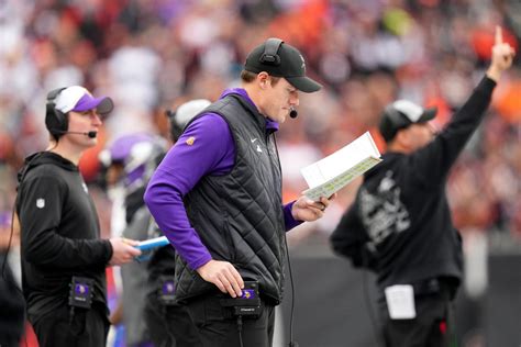 Dane Mizutani: We don’t need to fire Kevin O’Connell every time the Vikings lose