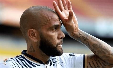 474px x 280px - Dani Alves expels family from trial as he faces alleged rape charge