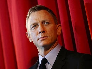 Daniel Craig hates playing James Bond, just like Sean ... - Firstpost