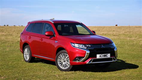 Daniel May on Instagram: "Mitsubishi outlander, fitted with a fixed ...