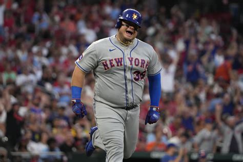 Daniel Vogelbach’s grand slam secures Mets’ series victory over Cardinals