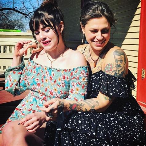 September 5, 2021. •. “American Pickers” star Danielle Colby could be twins with her 21-year-old daughter, Memphis Cushman. Both women like to model in their spare time, and the looks they serve are strikingly similar. You can see just how similar in the two Instagram posts below. Cushman posted this one over the summer, showing off her .... 