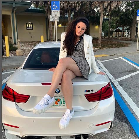 Danielle miller. Mar 7, 2023 · A social media influencer, who befriended fake German heiress Anna Sorokin in jail, pleaded guilty to $1 million COVID loan fraud on Monday, according to the Department of Justice. Danielle Miller ... 