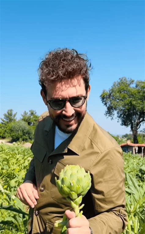 Danilo Zanna Hem takım elbise giymeyi özledim hem de. 