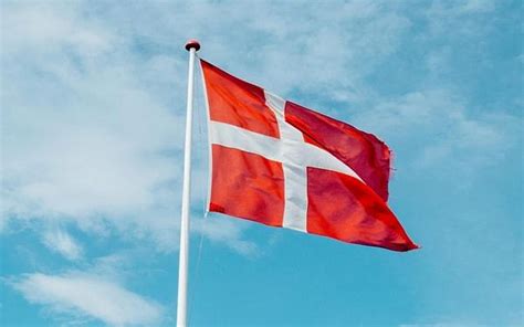 Danimarka bayrağının anlamı