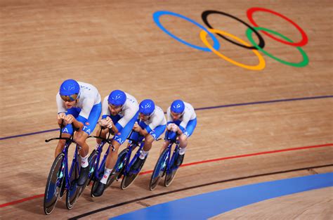 Danish men’s pursuit team beats powerful Italians at the cycling world championships
