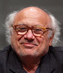 Danny DeVito - Wikipedia