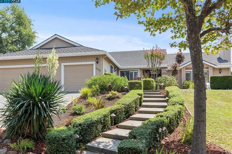 Danville ca homes for sale. 4 beds 4.5 baths 4,711 sq ft 1.31 acres (lot) 2323 Saddleback Dr, Danville, CA 94506. ABOUT THIS HOME. Blackhawk Road, CA home for sale. Nestled in the tranquil neighborhood of Danville, the home at 6 Elizabeth Lane … 