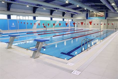 Darüşşafaka spor tesisleri yüzme