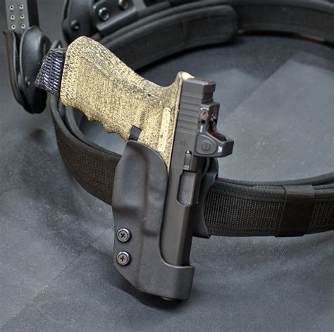 Dara holsters & gear. Another Mounting Option for Vehicle Carry is the Tough-Claw Holster. See Below... The Tough Claw Holster is attached to a Ram Mount Tough-Claw which clamps onto any railing with a 0.625"-1.5" diameter. The rubber lined, no slip tough-claw clamps onto the seat rail (or kayak rails, boat rails, etc.) and … 