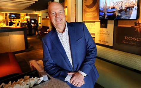 Darden Restaurants CEO to retire in May; insider promoted