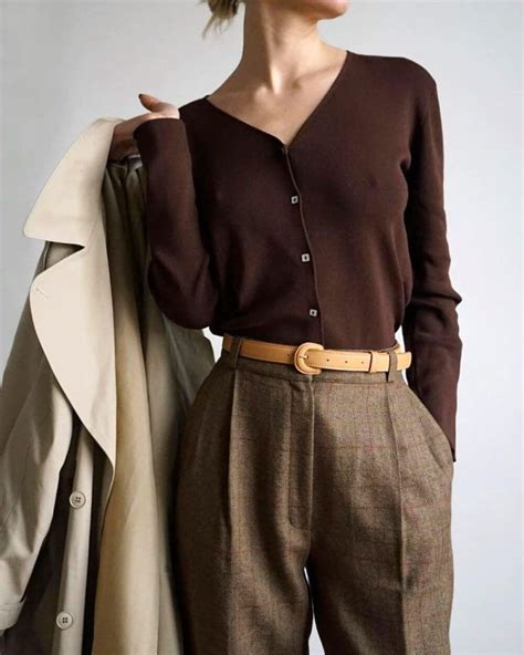 Dark Academia Fashion Is Booming In 2021 (+ 30 Brands & Styles) Retro