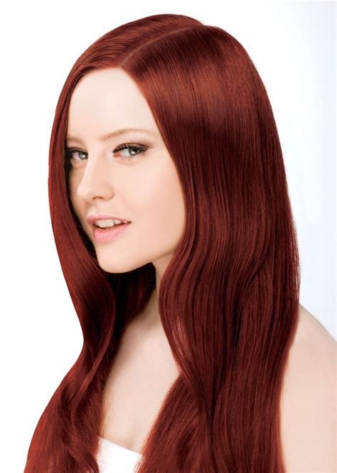 Dark copper red hair. Dimensional Deep Copper. Add dimension to redheads with shimmering tone depths that appear lighter underneath. These deep, muted reds in this dimensional red haircolor formula create a seamless tonal haircolor gradient that fades inside-out, adding iridescence. The hues are part of the Schwarzkopf Professional ® IGORA® … 