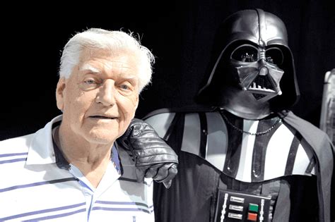 Darth Vader actor David Prowse dead at 85 - YouTube