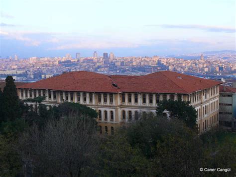 Darussafaka Halı ve Koltuk Yıkama