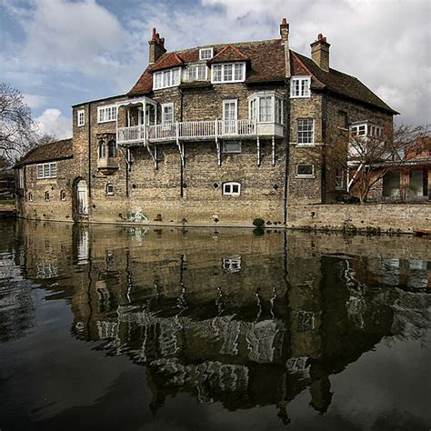 Darwin College Shop