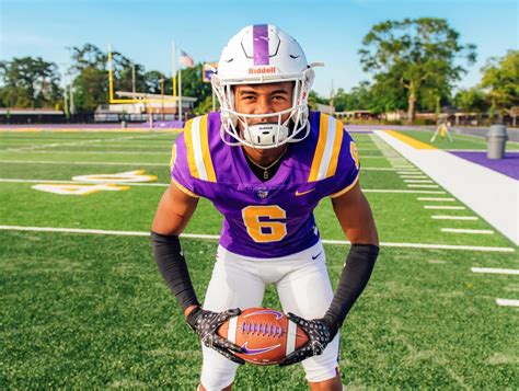 Profile picture of Dashawn Ward